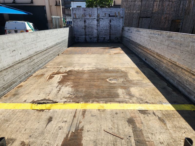  29860  HINO RANGER  2002  