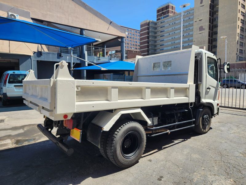  29861  HINO RANGER  2003  