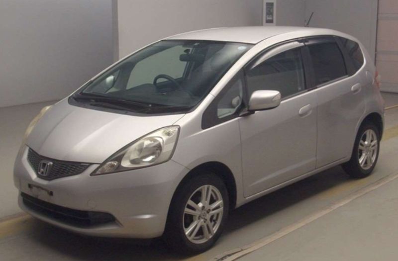  27004 HONDA FIT  2015  