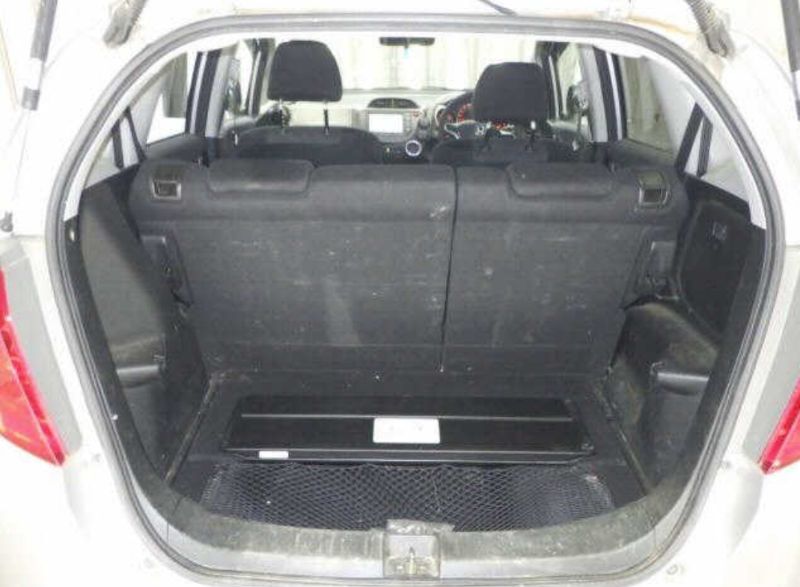  29870  HONDA FIT  2009  