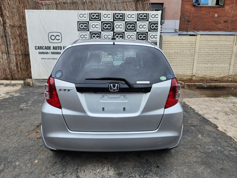  29870  HONDA FIT  2009  