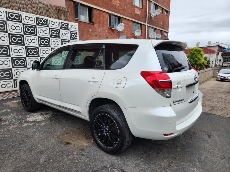  29873  TOYOTA VANGUARD  2011  