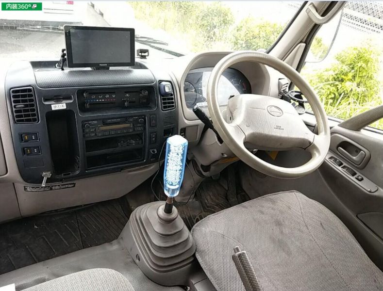  29875  HINO DUTRO  2004  