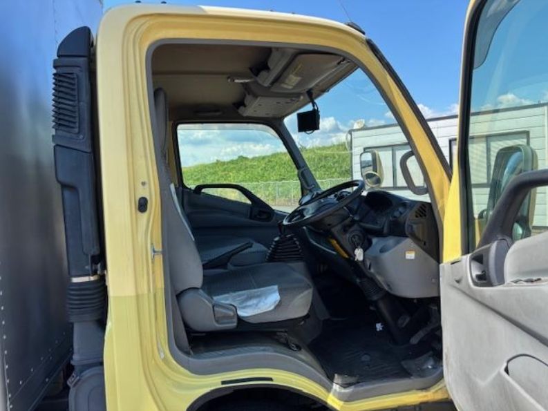  29877  HINO DUTRO  2012  