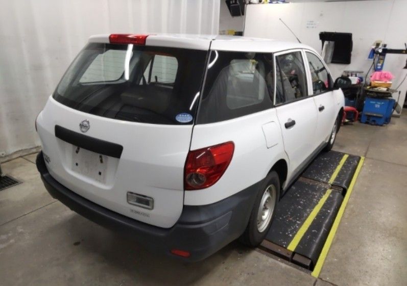  29882  NISSAN AD  2017  