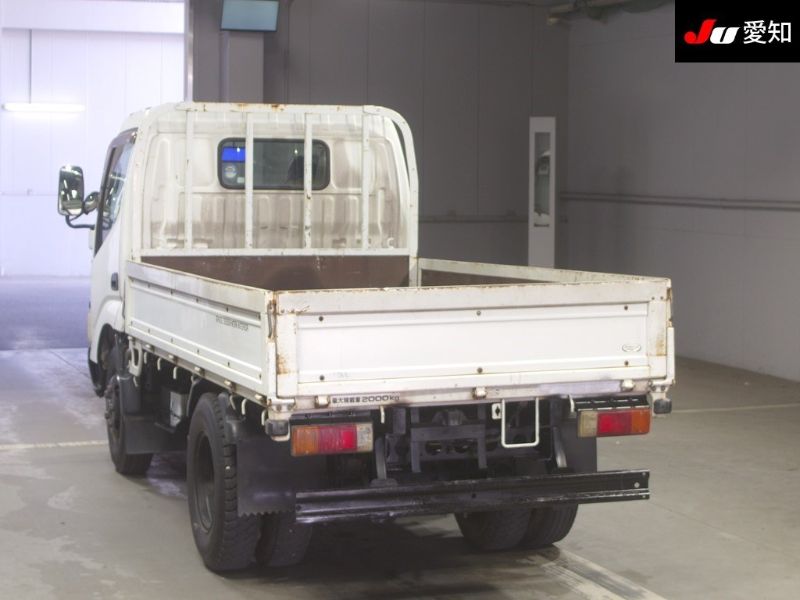  29896  HINO DUTRO  2006  