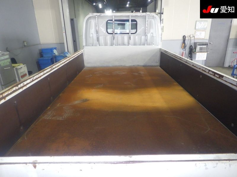  29898  HINO DUTRO  2006  