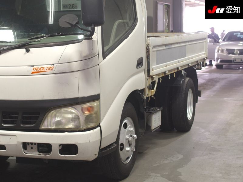  29898  HINO DUTRO  2006  