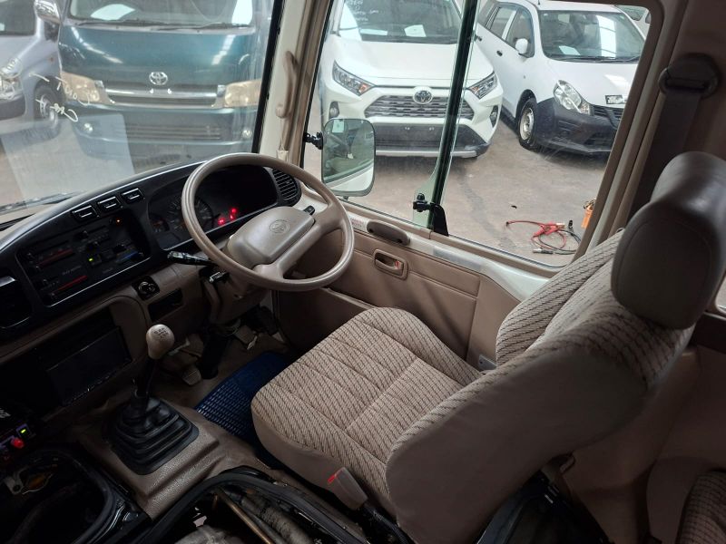  29900  TOYOTA COASTER  1997  