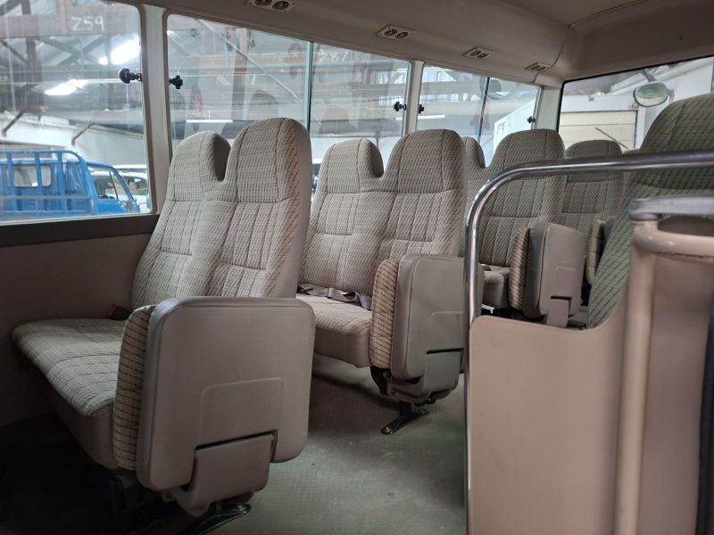  29900  TOYOTA COASTER  1997  