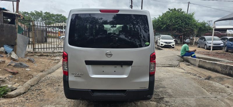 29903  NISSAN CARAVAN  2016  