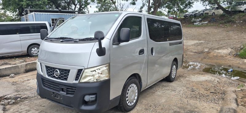  29903  NISSAN CARAVAN  2016  