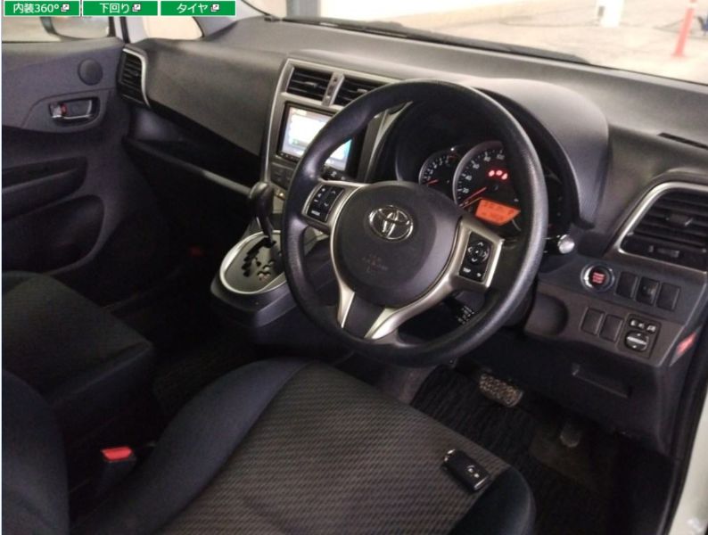  29905  TOYOTA RACTIS  2011  