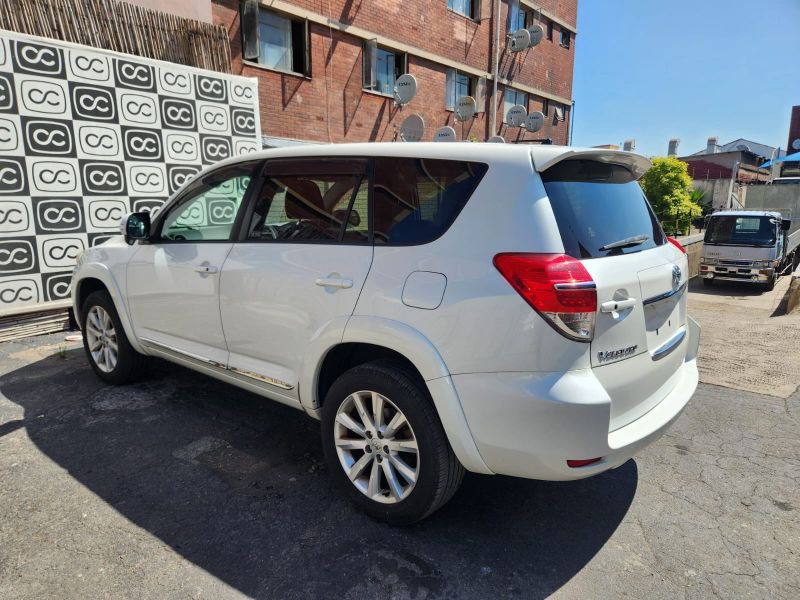  29906  TOYOTA VANGUARD  2011  