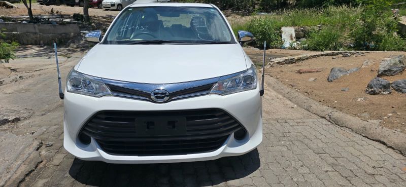  29912  TOYOTA COROLLA AXIO  2017  