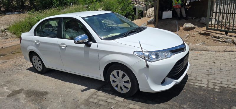  29912  TOYOTA COROLLA AXIO  2017  