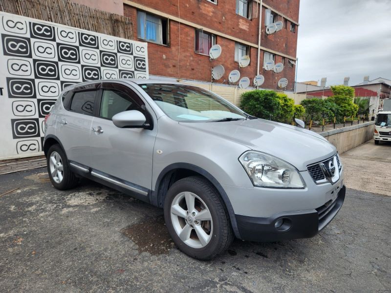  29925  NISSAN DUALIS  2013  