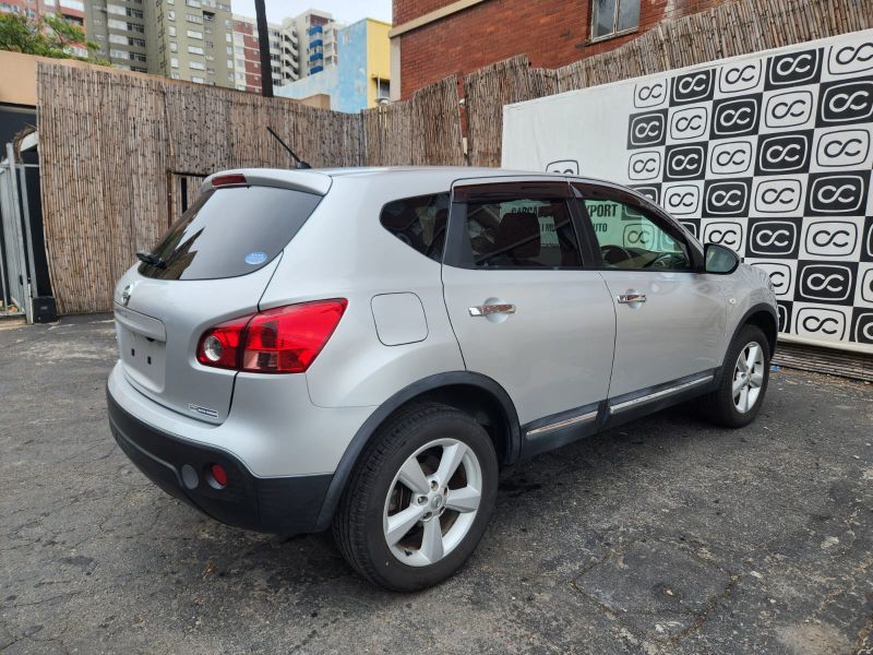  29925  NISSAN DUALIS  2013  