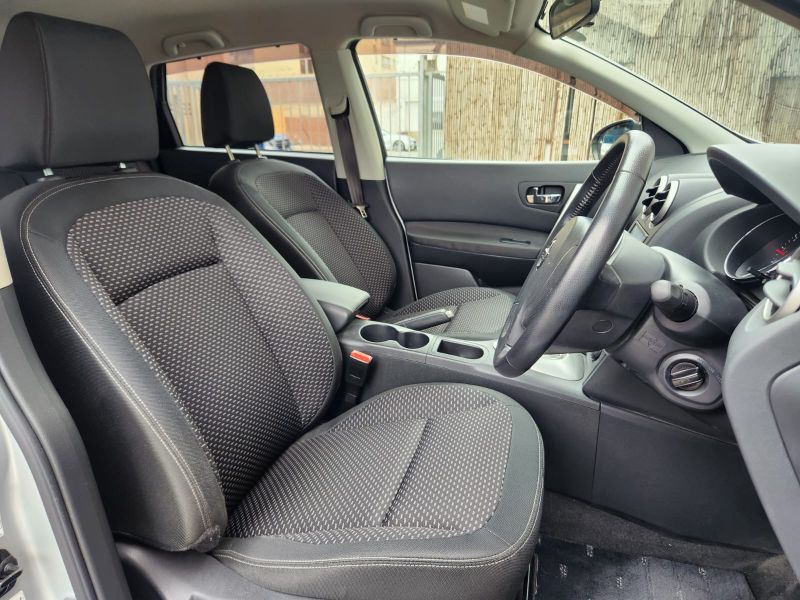  29925  NISSAN DUALIS  2013  