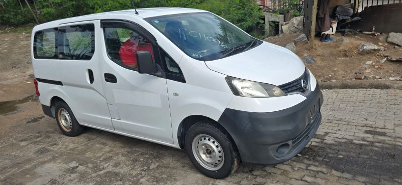  29931  NISSAN VANETTE  2017  
