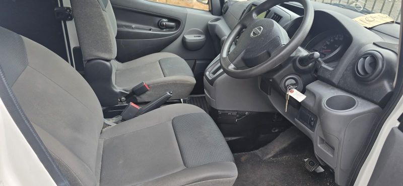  29931  NISSAN VANETTE  2017  