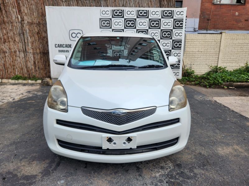  29937  TOYOTA RACTIS  2009 