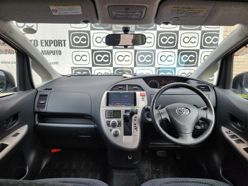  29937  TOYOTA RACTIS  2009  