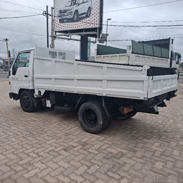  29938  TOYOTA DYNA  1992  