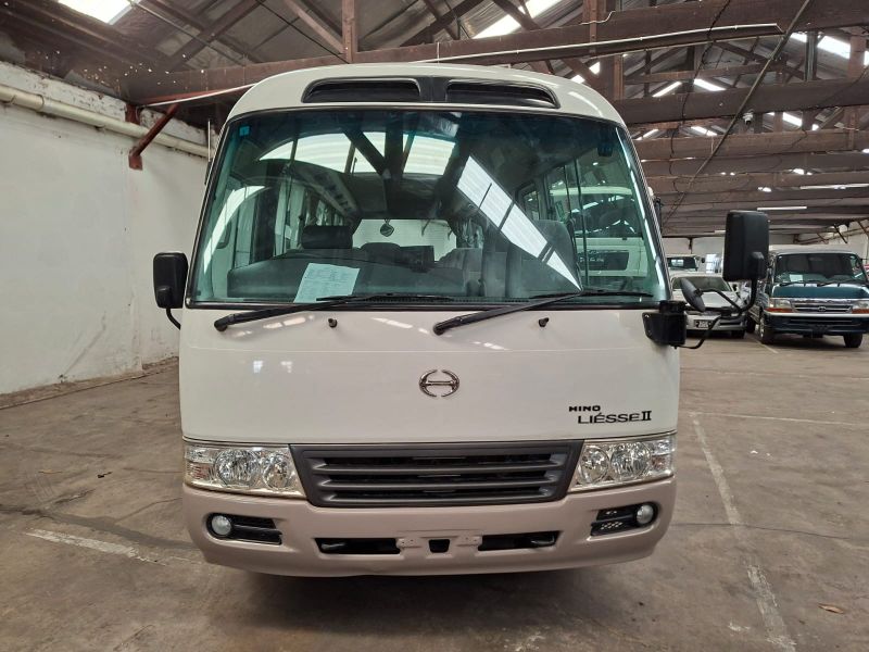  29941  HINO LIESSE BUS  2008  