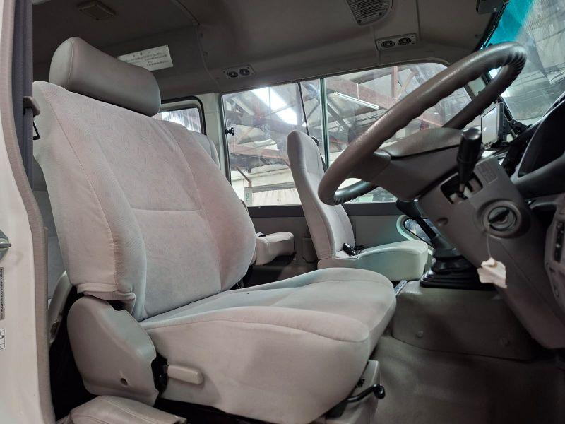  29941  HINO LIESSE BUS  2008  