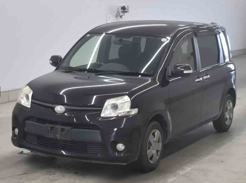  29946  TOYOTA SIENTA  2013  