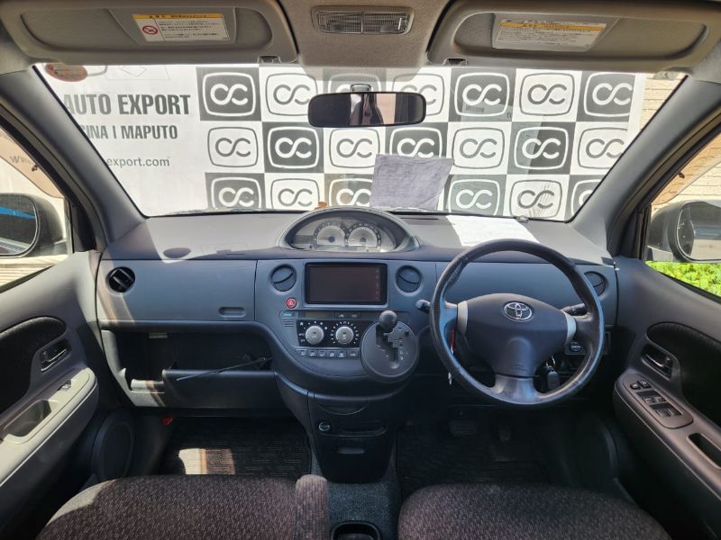 29946  TOYOTA SIENTA  2013  
