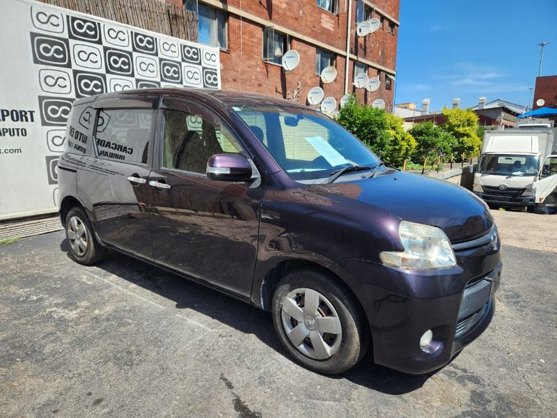  29946  TOYOTA SIENTA  2013  