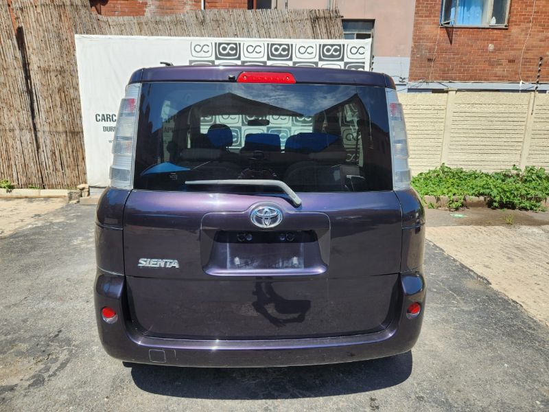  29946  TOYOTA SIENTA  2013  