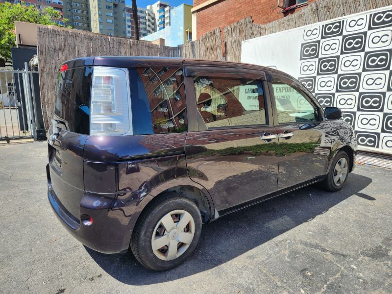  29946  TOYOTA SIENTA  2013  