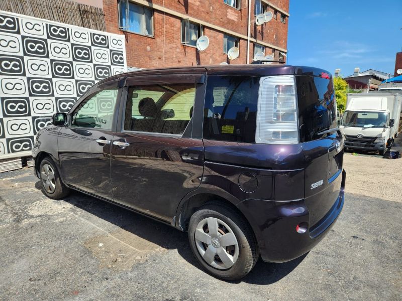  29946  TOYOTA SIENTA  2013  