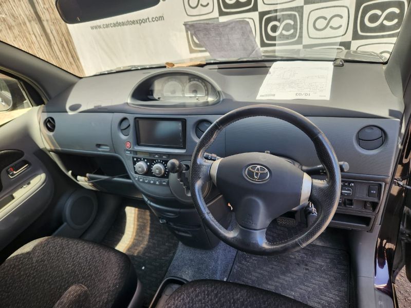  29946  TOYOTA SIENTA  2013  