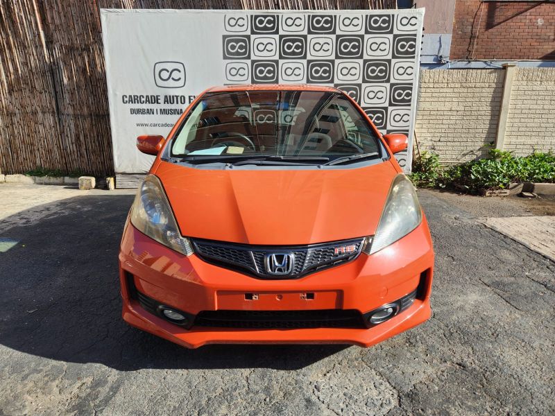  29949  HONDA FIT  2012 