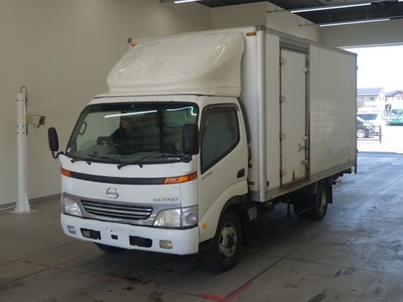  29965  HINO DUTRO  2001 