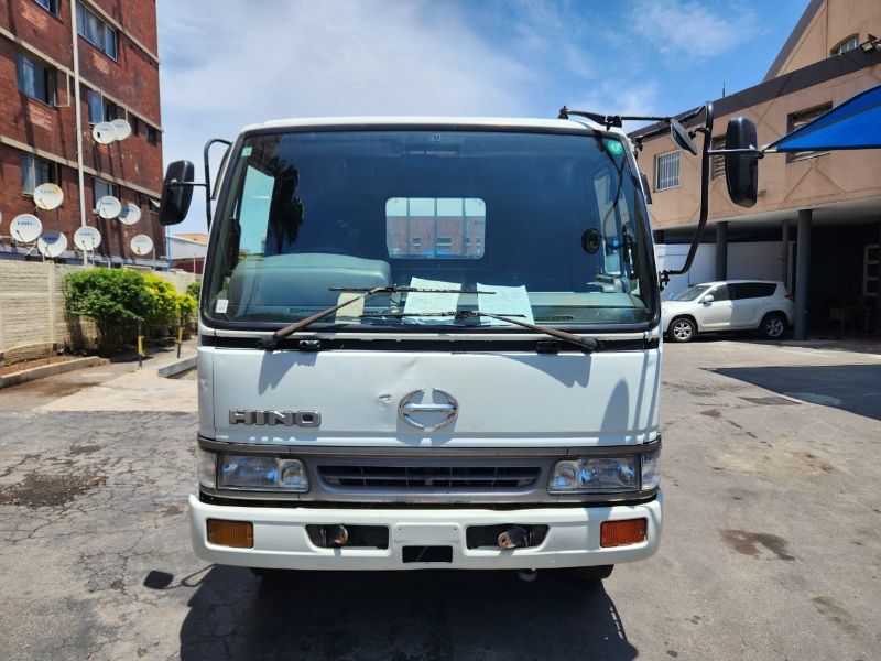  29967  HINO RANGER  1997  