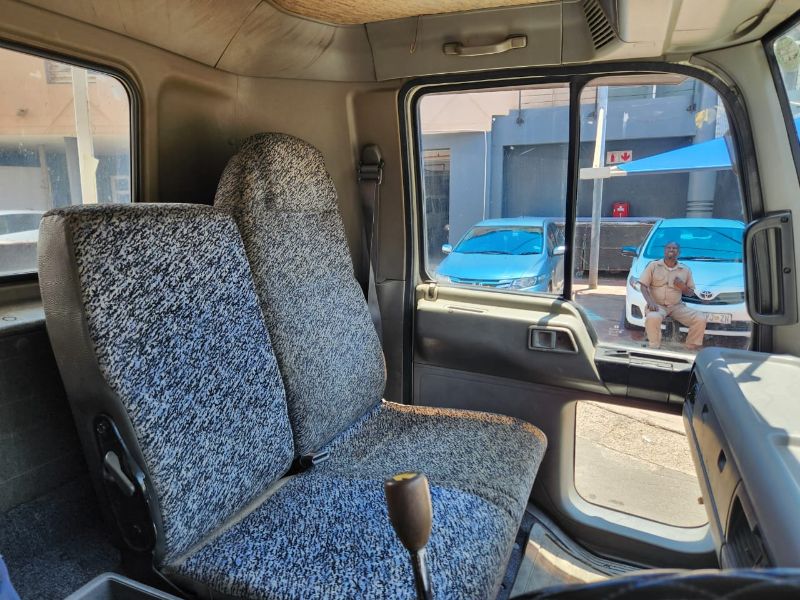  29967  HINO RANGER  1997  