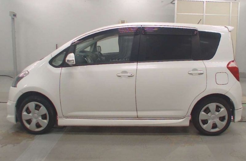 29981  TOYOTA RACTIS  2007  