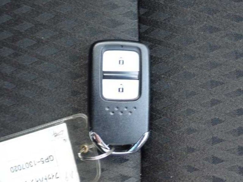  29988  HONDA FIT  2017  