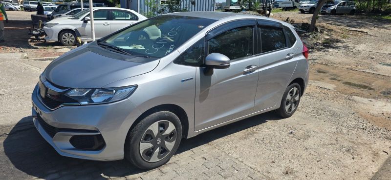  29988  HONDA FIT  2017 