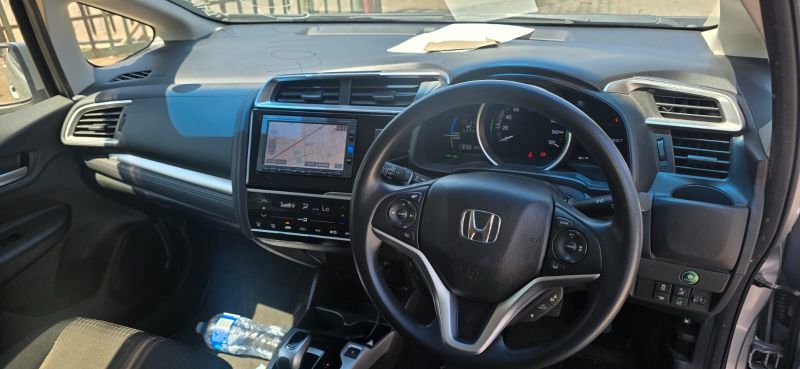  29988  HONDA FIT  2017  