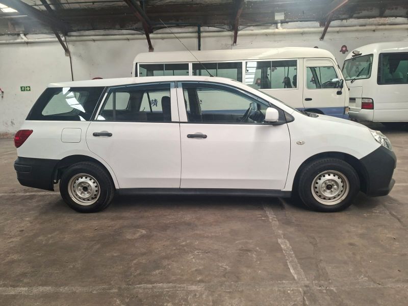  29990  NISSAN AD  2018  