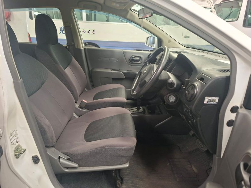  29990  NISSAN AD  2018  