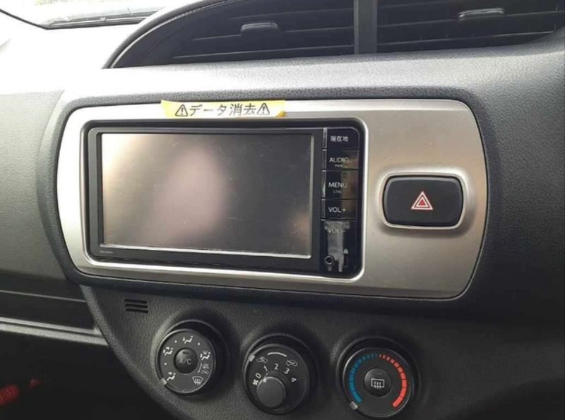  29994  TOYOTA VITZ  2016  