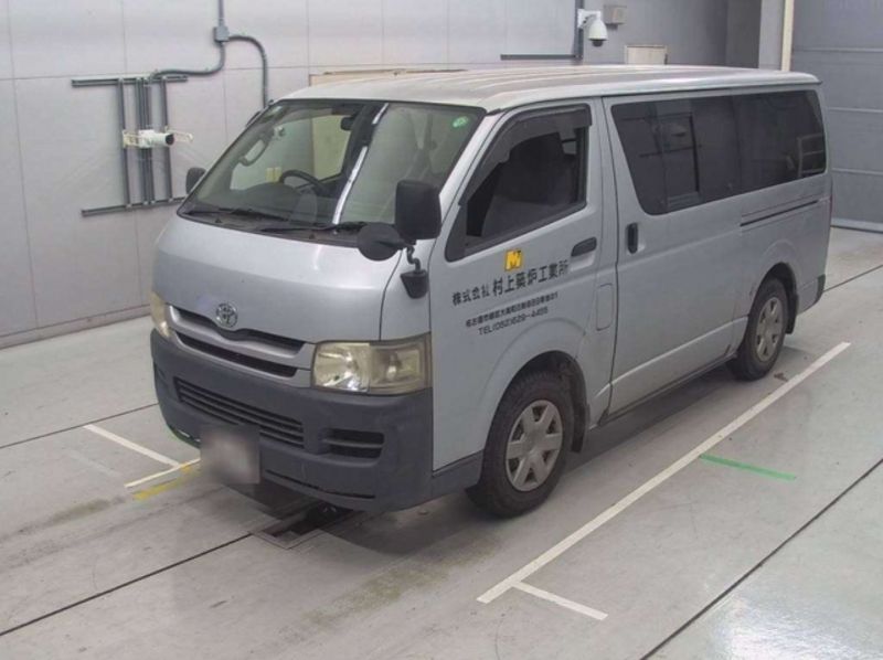  29995  TOYOTA REGIUS  2007  