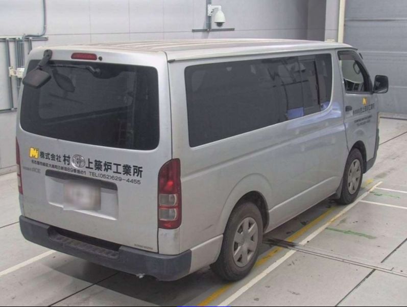  29995  TOYOTA REGIUS  2007  